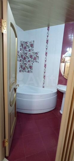 2-к. квартира, 69 м², 9/12 эт.