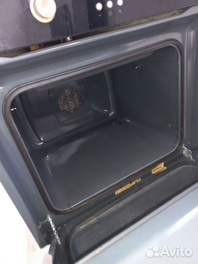 Духовой шкаф