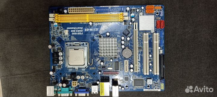 2 материнских платы gigabyte и AsRock