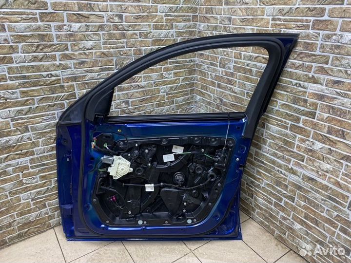 Дверь передняя правая Mercedes-Benz GLC