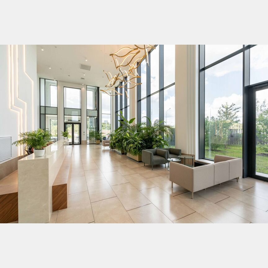 2-к. квартира, 92 м², 12/13 эт.