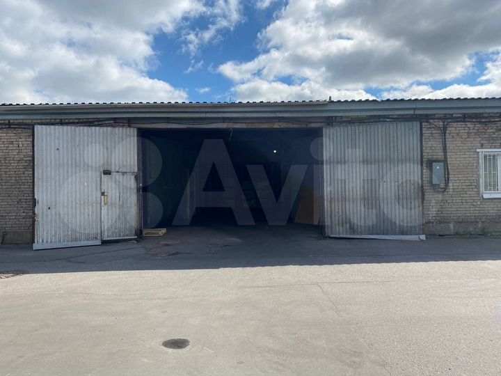 Склад, 1700 м²