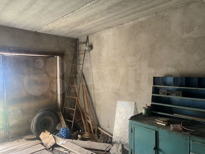 Гараж