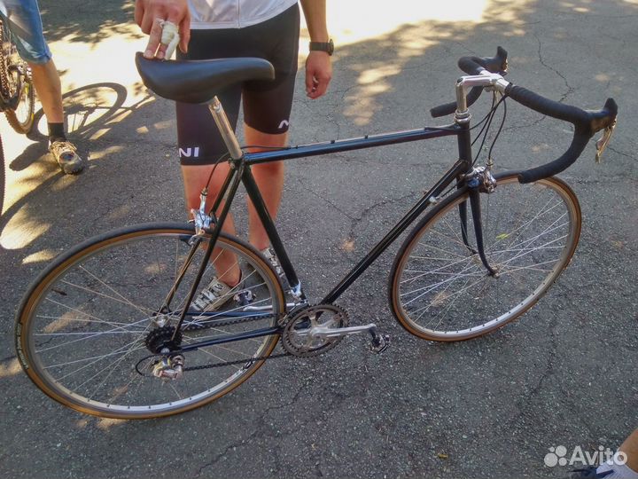 Винтажный шоссейник на итальянской обвеске