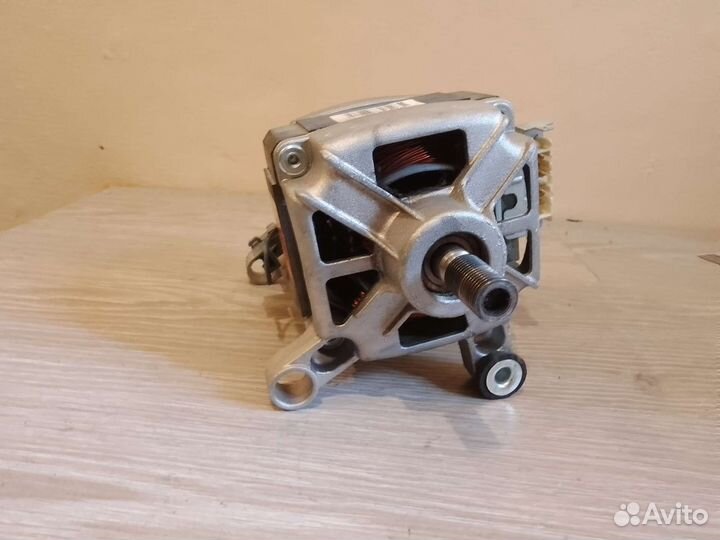 Двигататель стиральной машины