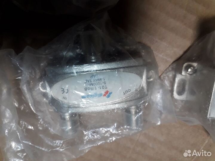 Разветвитель (сплиттер) антенный телевизионный