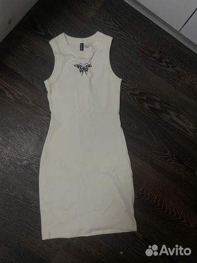 Платье женское короткое без рукавов