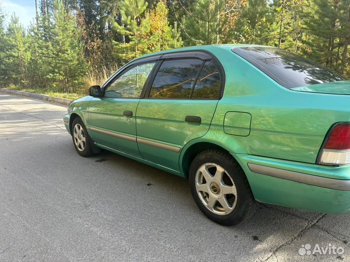 Toyota Corsa 1.5 AT, 1999, 220 000 км