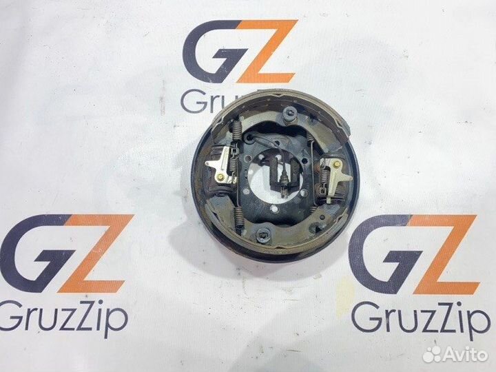 Тормозные колодки заднее Isuzu Elf NPR81 6HL1 2006