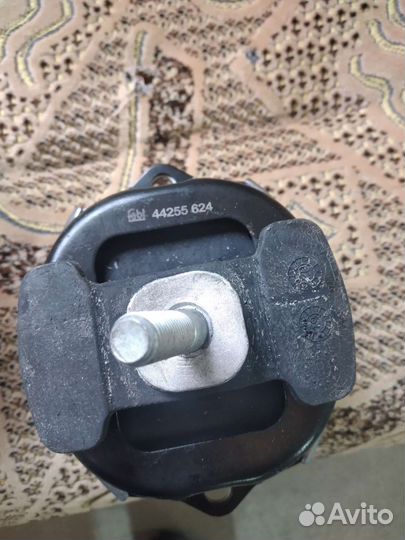 Подушка двигателя левая бмв е70 3.0