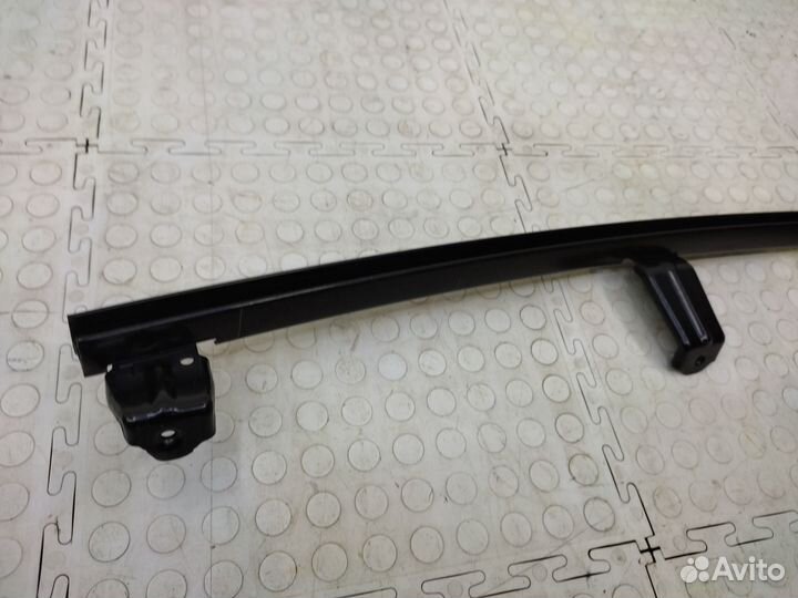 Направляющая стекла двери передняя левая Lexus Rx