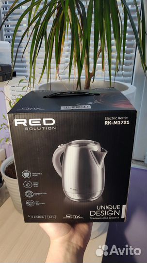 Чайник электрический RED solution RK-M1721 1.7л