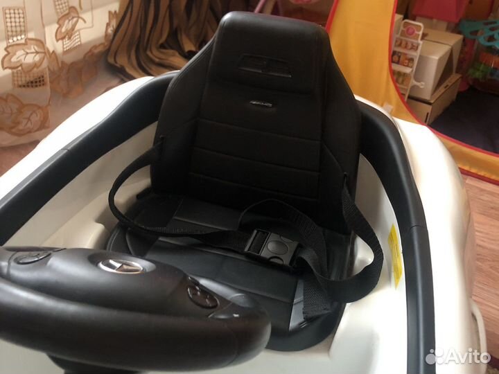 Детский электромобиль бу