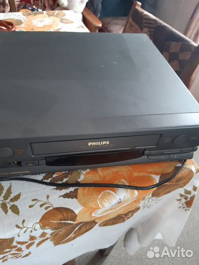 Видеомагнитофон