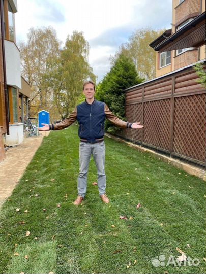 Рулонный газон с укладкой