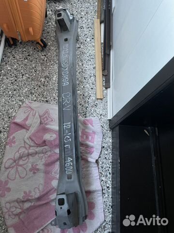 Усилитель бампера Хонда срв 4