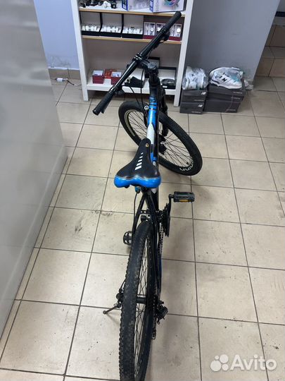 Велосипед черно-синий crolan 26 колёса