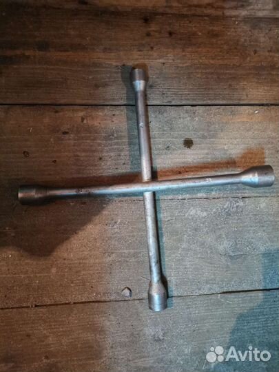 Ключ баллонный крестовый 17, 19, 21, 23, 1/2 б/у