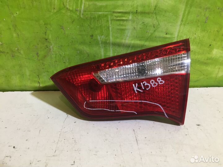 Фонарь крышки багажника KIA Rio 3 924034X000