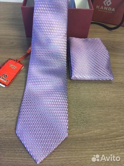 Галстук мужской + платок новый комплект