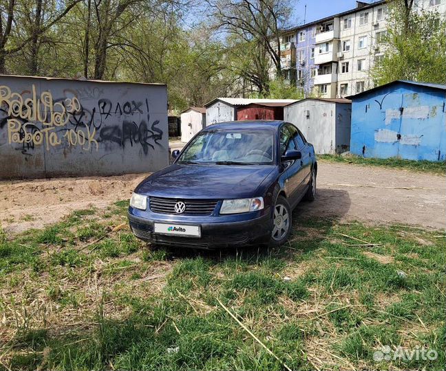 Volkswagen Passat 1.6 МТ, 2000, 300 000 км