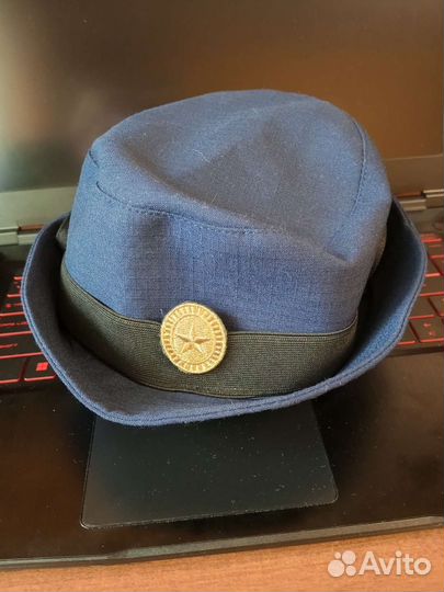 Шляпа женская,под офисную форму или на парад