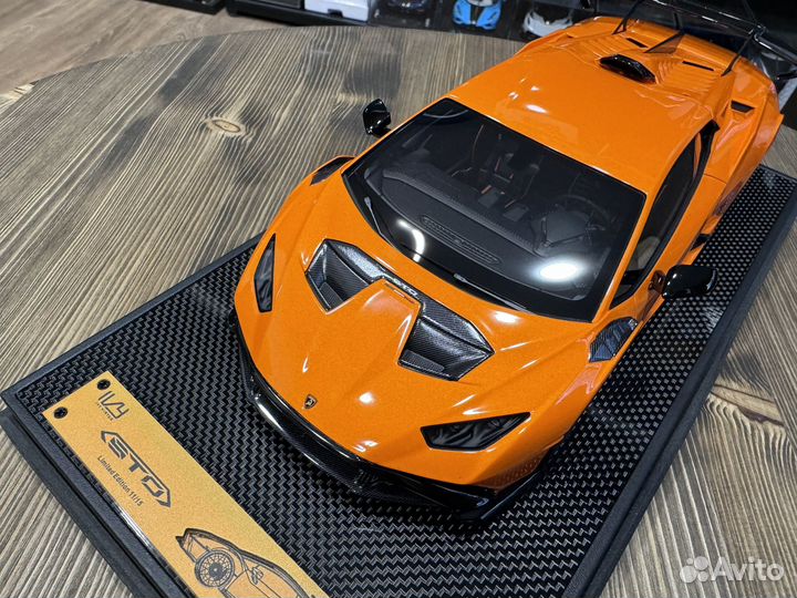 IV1840G2 IVY amborghini Huracan STO Orange 1:18