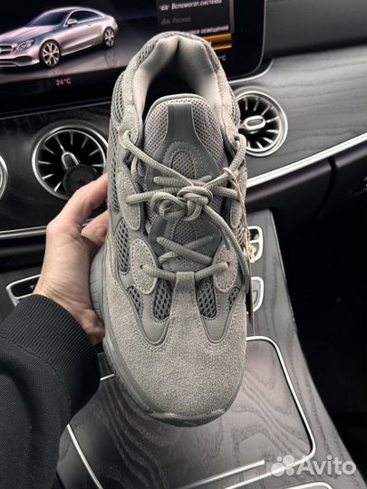 Кроссовки Adidas Yeezy 500 Granite