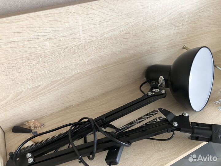 Лампа настольная для маникюра бу