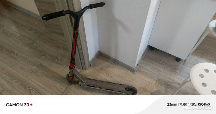 Трюковой самокат tech team