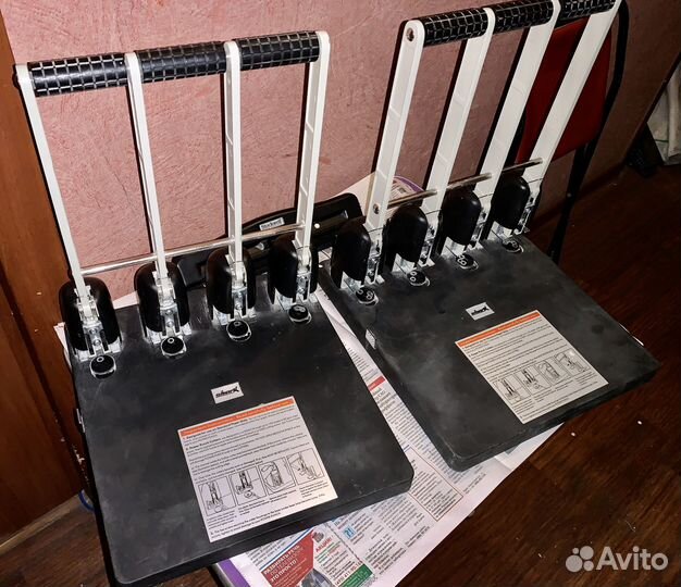 Дырокол Shark 4 отверстия до 150 листов нет ножей