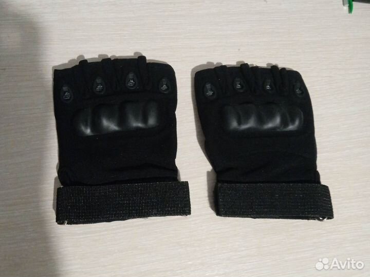 Перчатки тактические