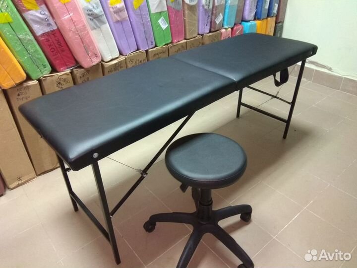 Кушетки и столы массажные