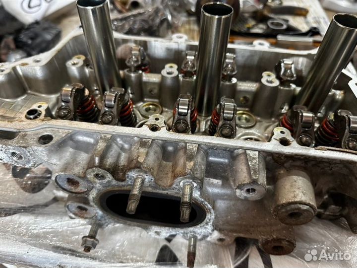 Головка блока цилиндров правая Lexus Rx4 Rx200T