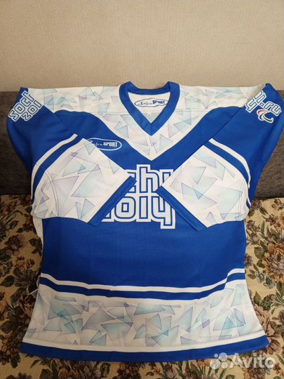 Хоккейный свитер