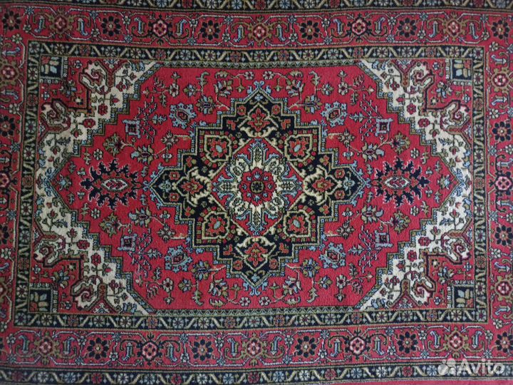 Ковер шерстяной