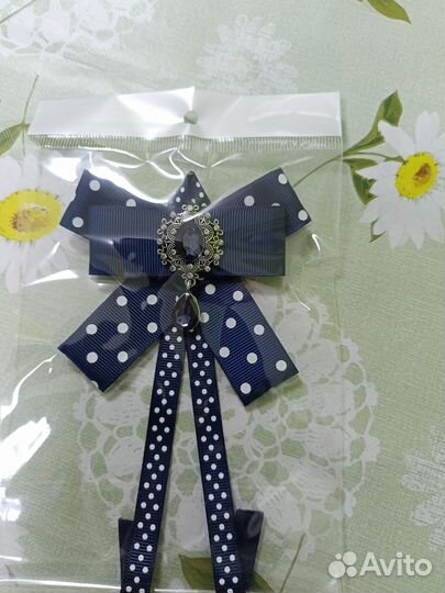 Брошки-бантики