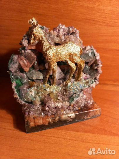 Сувенир из натуральных камней