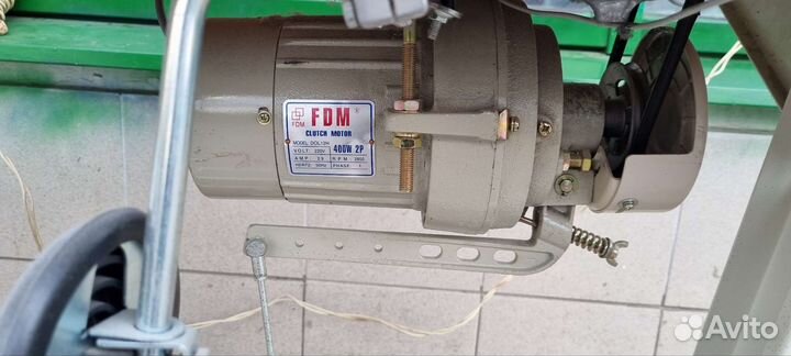 Швейная машина Siruba L818D-M1