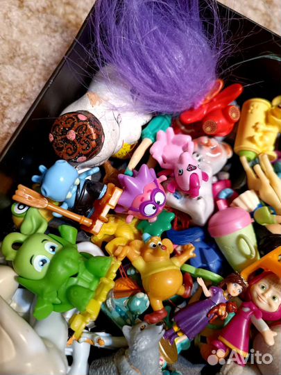 Игрушки из киндера