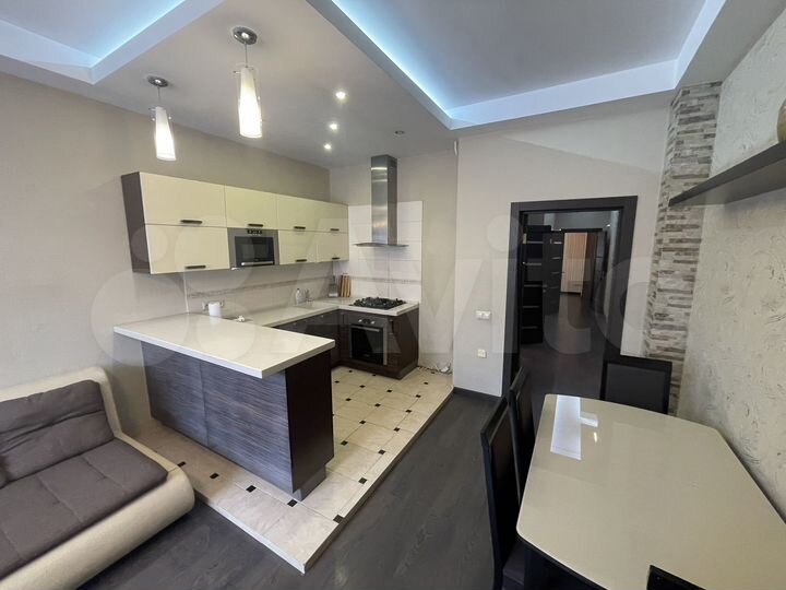 2-к. квартира, 73 м², 2/9 эт.