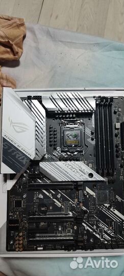 Asus ROG strix Z490-A gaming