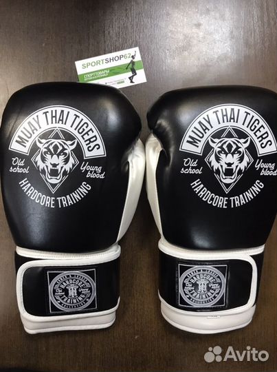 Перчатки боксёрские Hardcore Training 8 oz