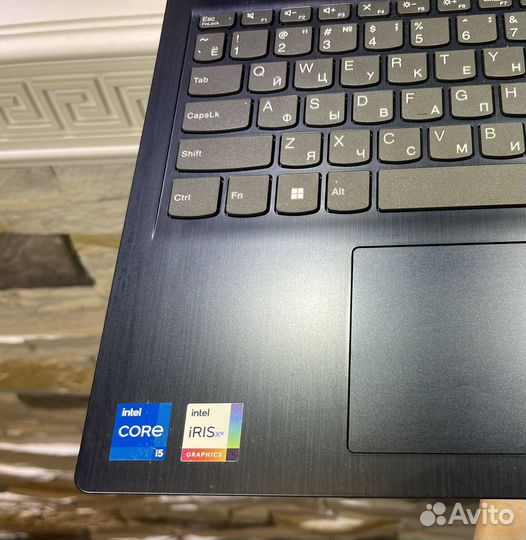 Lenovo i5-1135/12/SSD 512/Iris XE