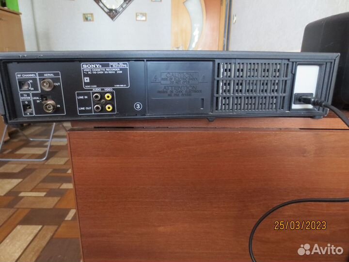 Видео магнитофон sony