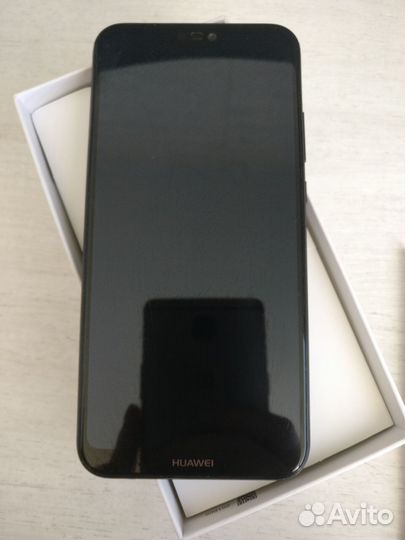 HUAWEI P20 Lite, 4/64 ГБ