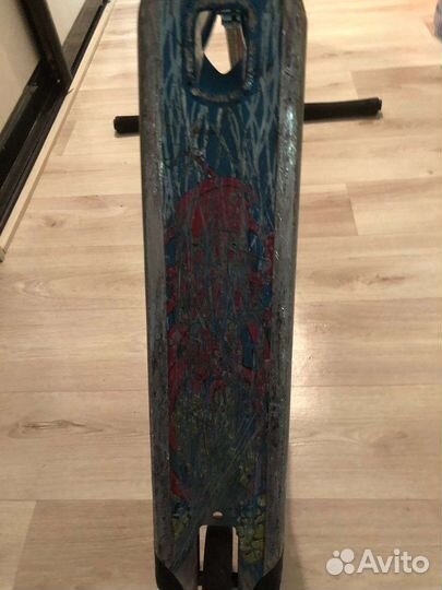 Трюковой самокат