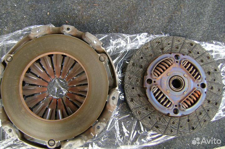 Комплект сцепления Mitsubishi L200 KB