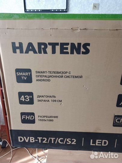 Телевизор ledtv,hartens 43дюйма(109)см, SMART tv