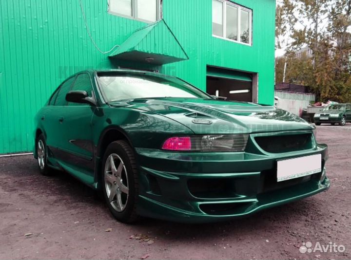 Бампер передний Cyber для Mitsubishi Galant 8 (Аме